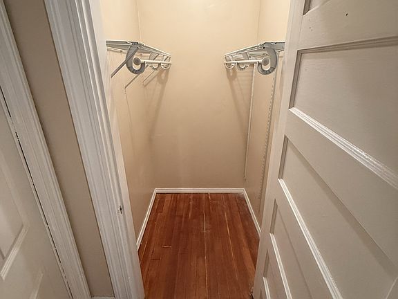 3rd image of 72-74 Burrill Ave #72-1