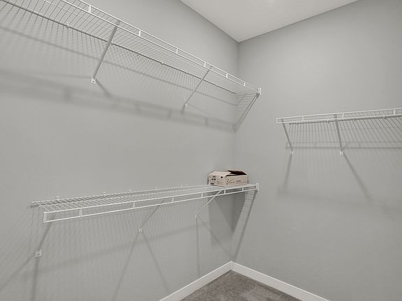 4th image of 713 Harley Ln