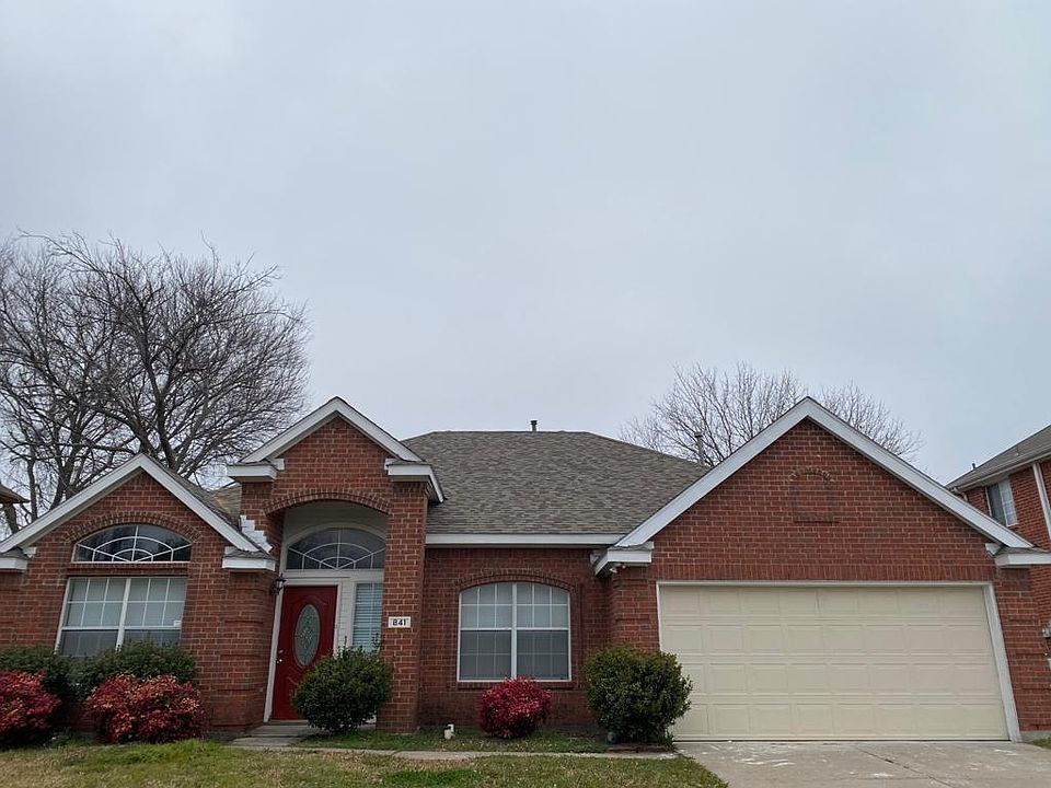 1st image of 841 Bellflower Dr