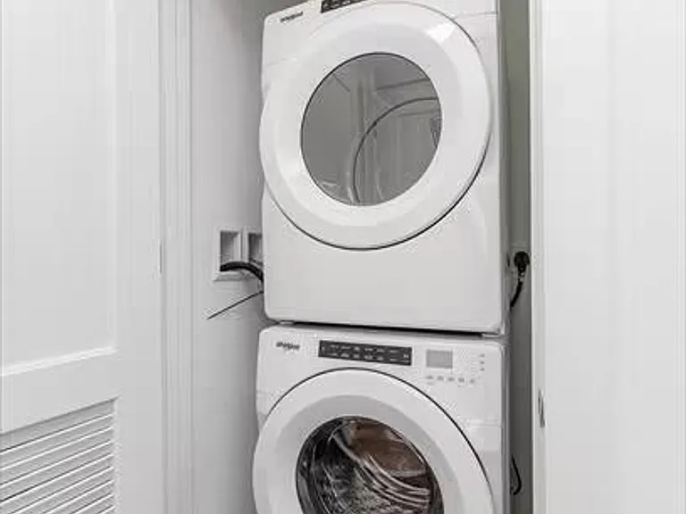 Washer/Dryer