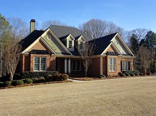 186 Hunting Hills Dr, Braselton, GA 30517