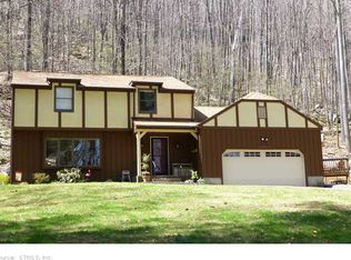 75 Panthorn Trl, Southington, CT 06489
