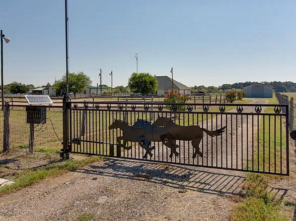 6545 Bush Ln, Bryan, TX 77807