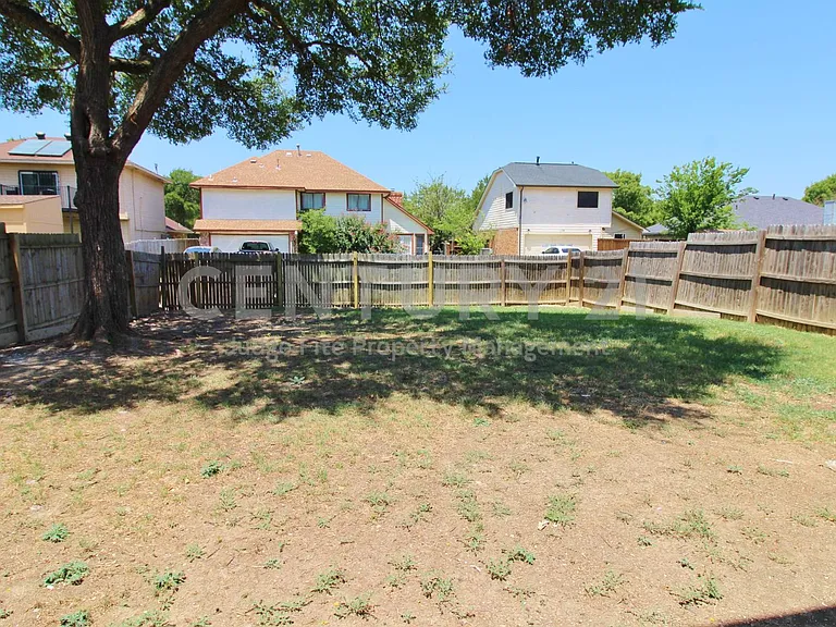 729 Rawlins Dr — Photo 18