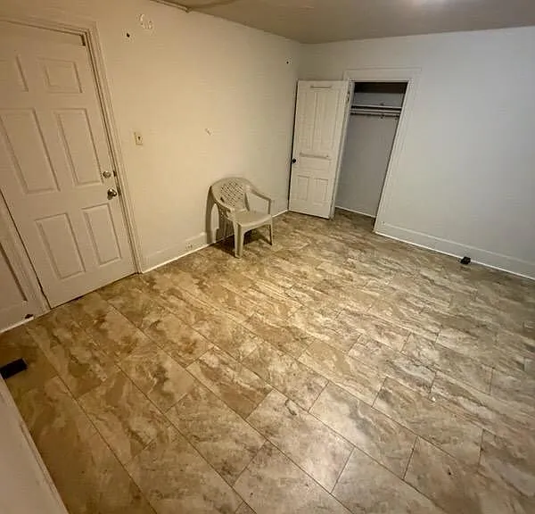 189-191 S Front St #2 — Photo 1