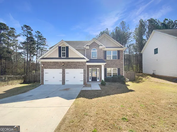 3998 Village Crossing Cir, Ellenwood, GA 30294