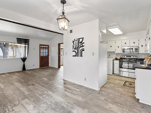 2nd image of 6604 S LAKESHORE Drive #A