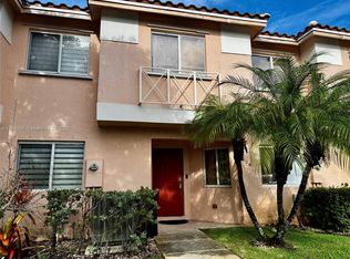 804 NW 208th Cir, Pembroke Pines, FL 33029