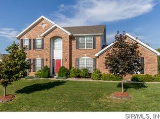 647 D Rd, Columbia, IL 62236