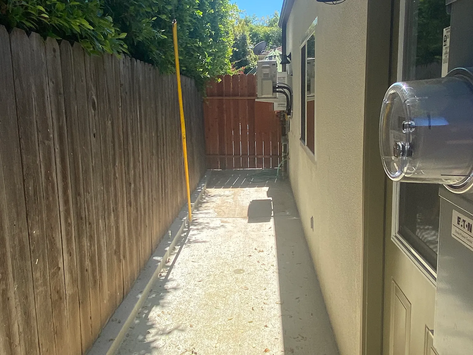 1 bed, 560 sqft, $3,200 — Photo 3