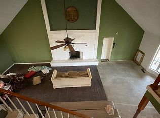 29901 Dustin Rd, Henryetta, OK 74437