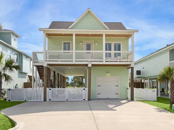4035 Obra Dr, Galveston, TX 77554