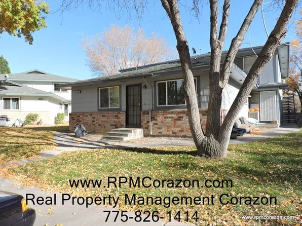 674 Oakwood Dr, Sparks, NV 89431