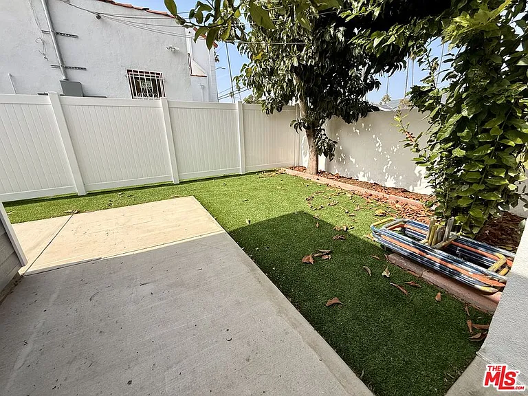 3900 2nd Ave #2312 — Photo 3