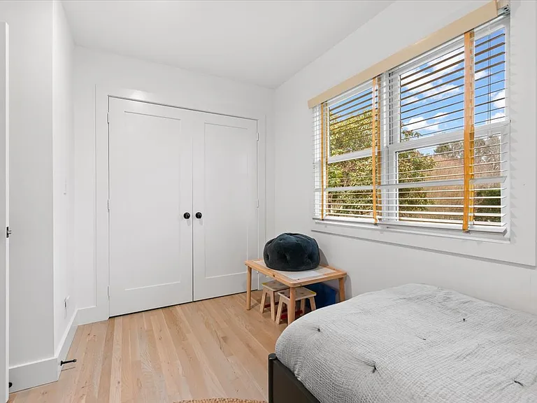 15 Boxwood St — Photo 14