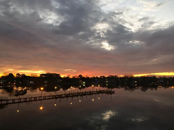 215 Island Cove Ct APT C, Hampton, VA 23669