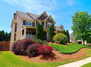 129 Applewood Ln, Acworth, GA