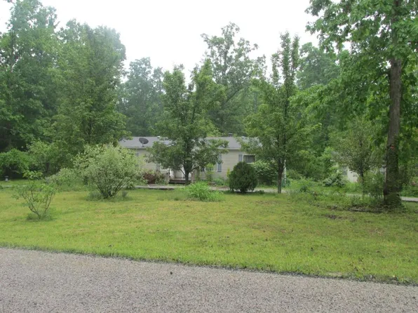 379 Grimsley Hls, Jamestown, TN 38556
