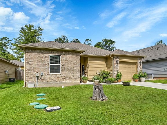 3rd image of 15761 Sweetgum Dr