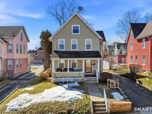156 Willetts Avenue, New London, CT 06320