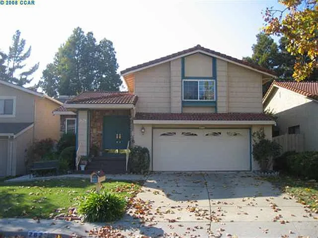 2821 Sombrero Cir photo 1