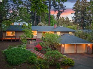 361 Berwick Rd, Lake Oswego, OR 97034