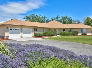 951 Gibson Rd, Selah, WA 98942