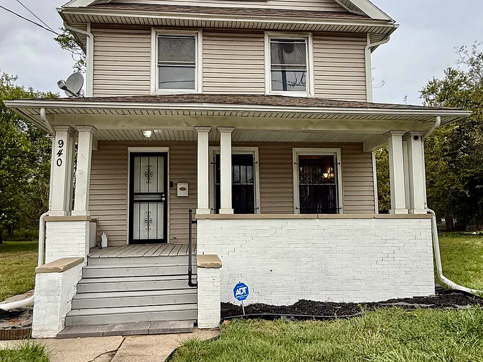 938 Western Ave #1