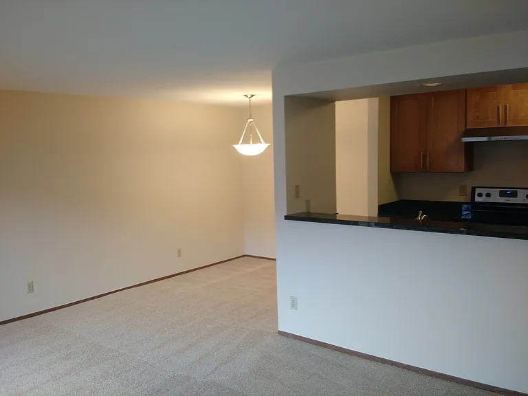 6520 23rd Ave NE #102 — Photo 2