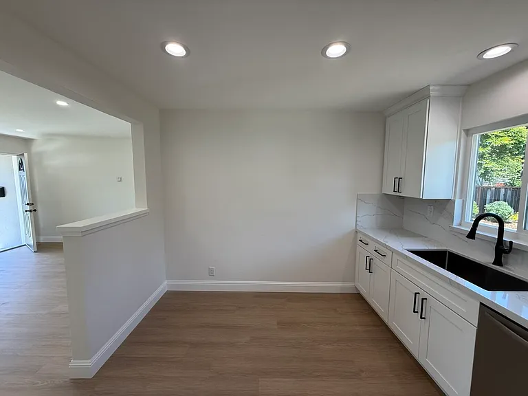 251 Del Norte Ave — Photo 15