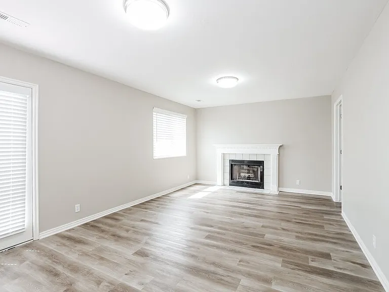 5433 W Branbury Ct — Photo 6