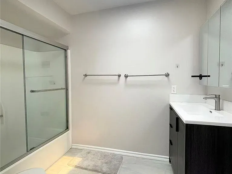 20431 Huntcliff Ln — Photo 13