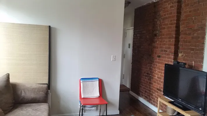 Rented by The Hamilton Group | media 15