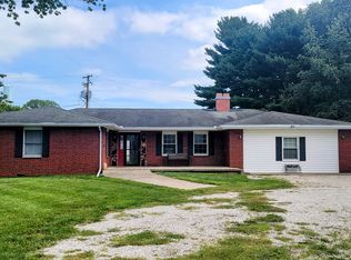 101 S Grant St, Broadlands, IL 61816