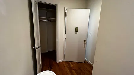 Rented by HOLTON REAL ESTATE INC.