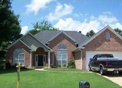 102 Pawnee Pl, Clinton, MS, 39056