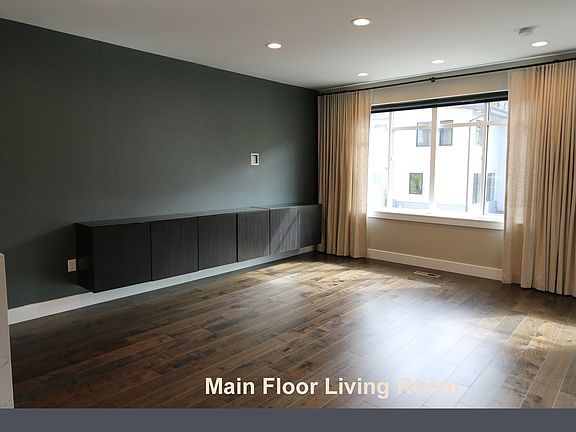4th image of 4665 S Grosvenor Ct