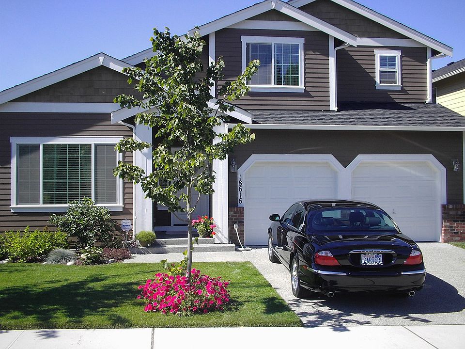 Front of House (96th Ave)