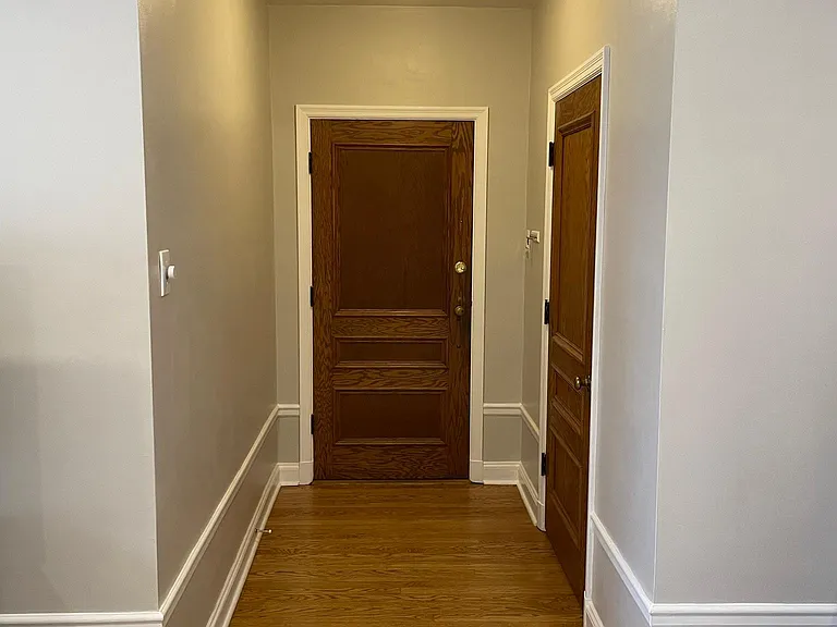 8125 Roxburgh Dr #5 — Photo 3