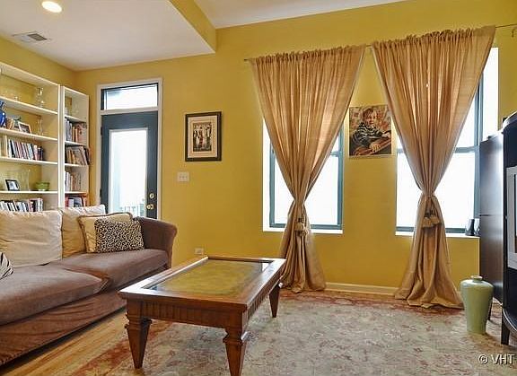 2nd image of 1652 W Warren Blvd #3