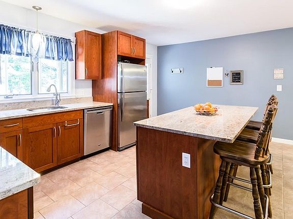 2nd image of 7 Legion Ave #7