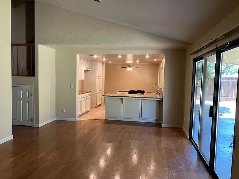 1717 Whippoorwill Ct — Photo 7