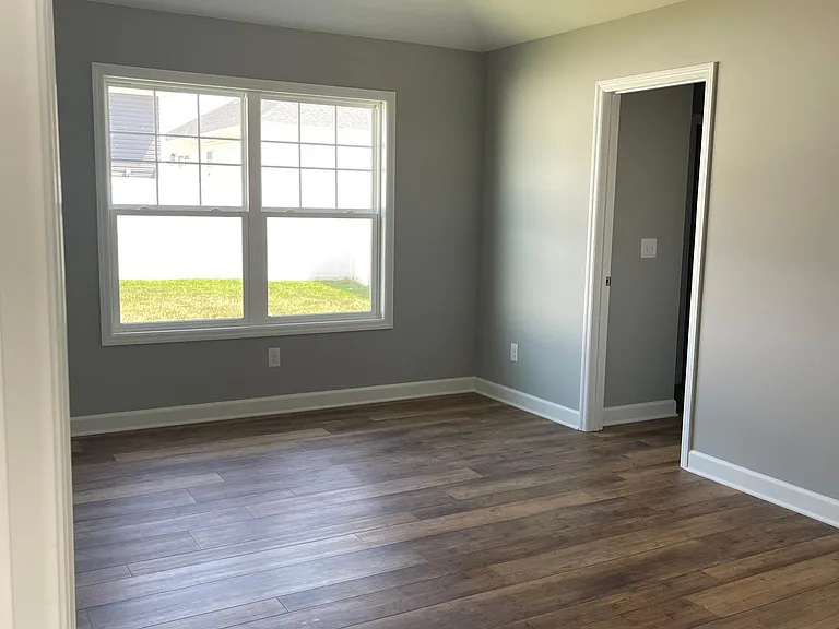 104 Seattle Slew — Photo 15