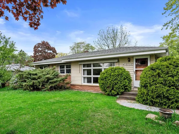 5636 West Range AVENUE, Brown Deer, WI 53223