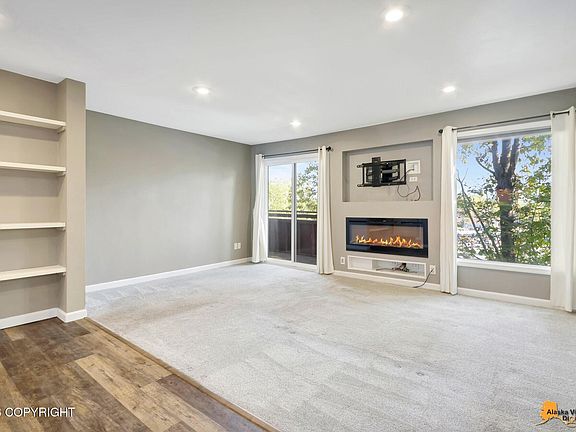 3rd image of 7770 Boundary Ave #H-2