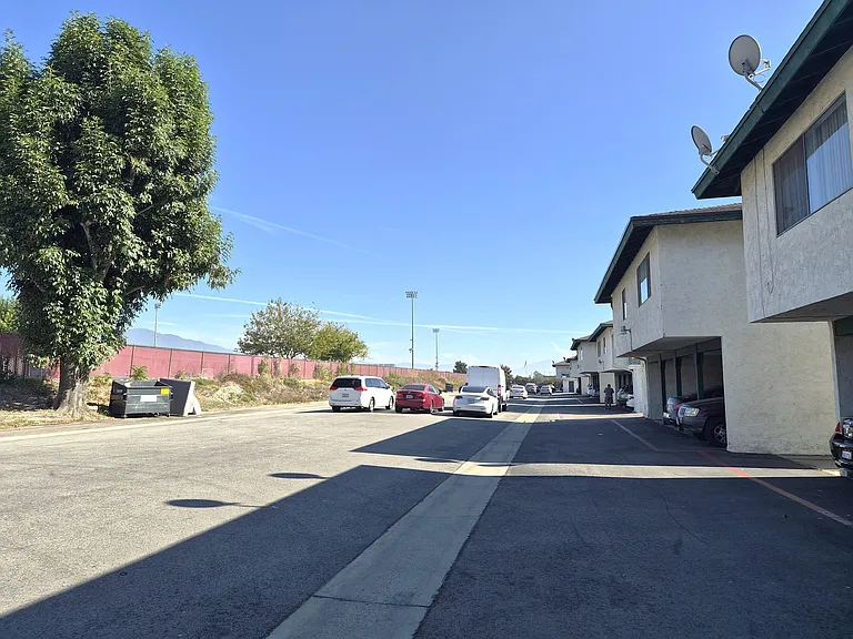 8732 Lomita Dr #C — Photo 15