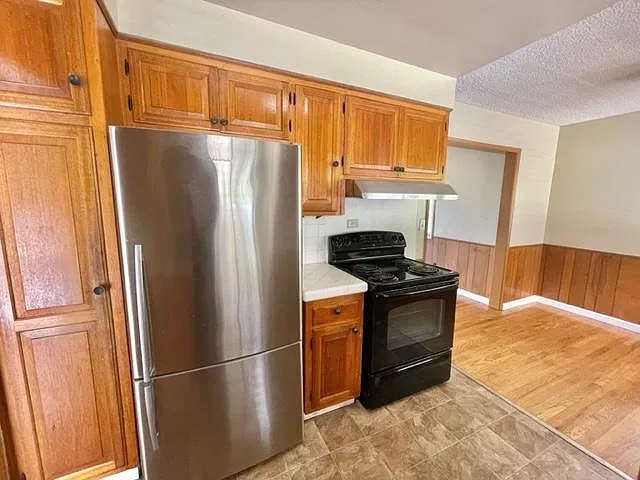 2 bed, $2,195 — Photo 2