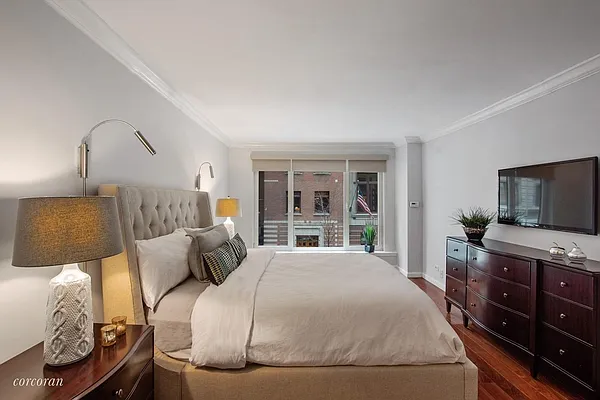 Sold by Corcoran | media 8