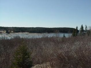 15 Sunset Rd, Deer Isle, ME 04627