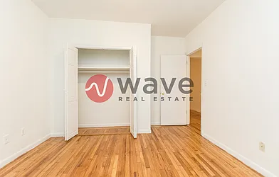 Rented by Wave Real Estate Group